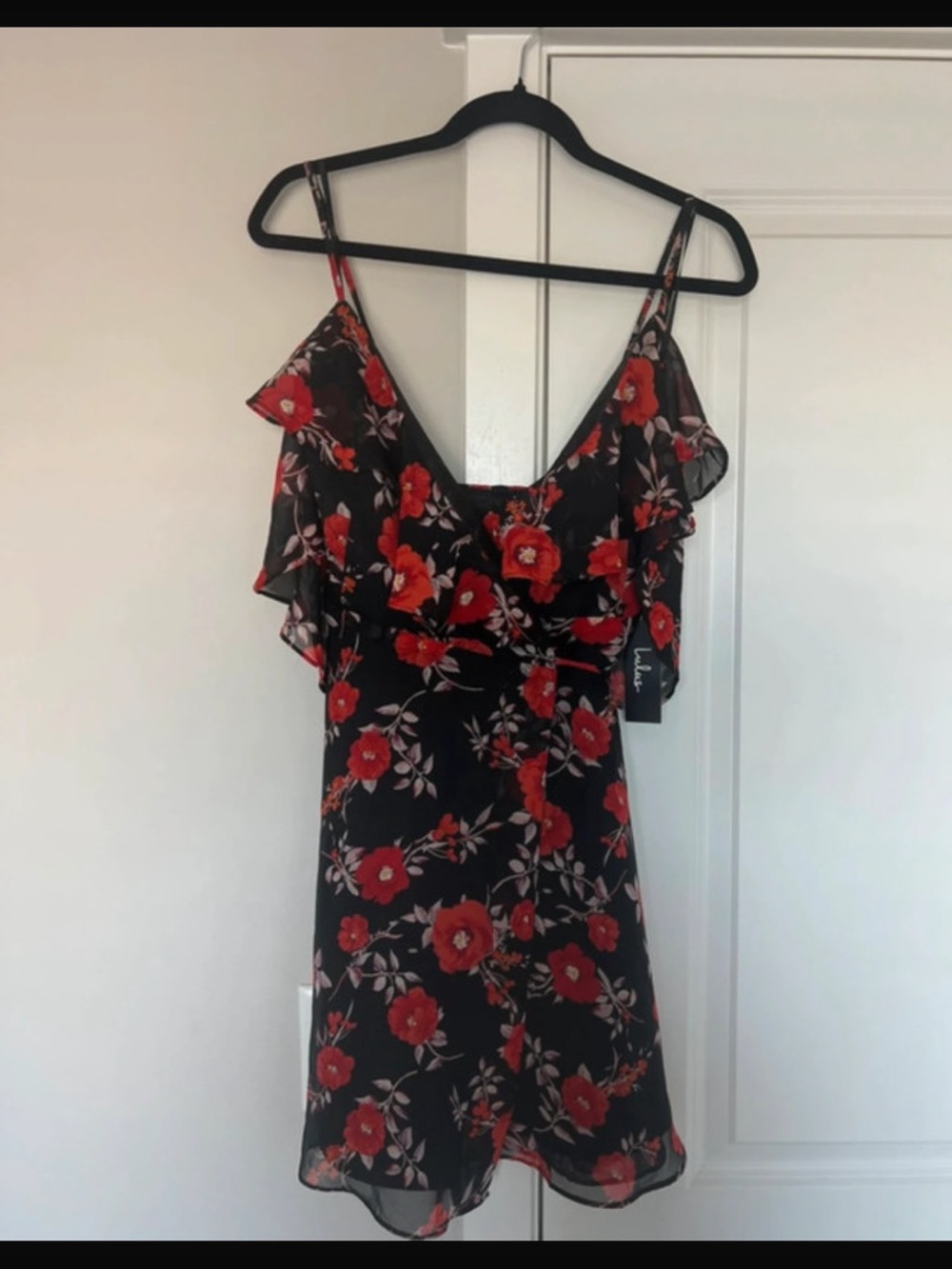 Lulus Devoted to Love Black Red Floral Wrap Mini Dress Ruffle M - Picture 2 of 4